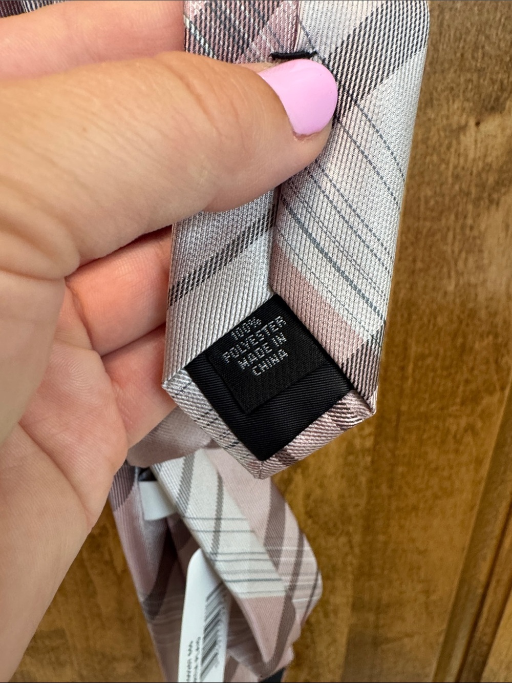 Calvin Klein Portia Plaid Mauve and Gray Men’s Neck Tie - Picture 6 of 7